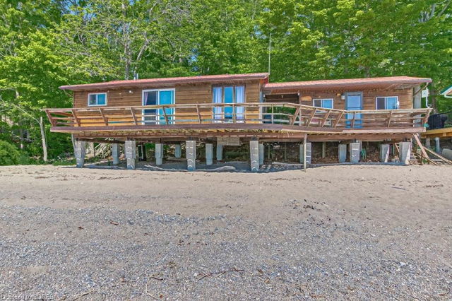 39 Willow Beach Lane