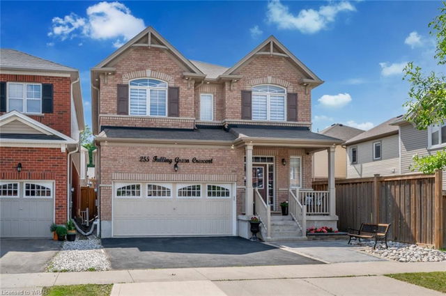 255 Falling Green Crescent