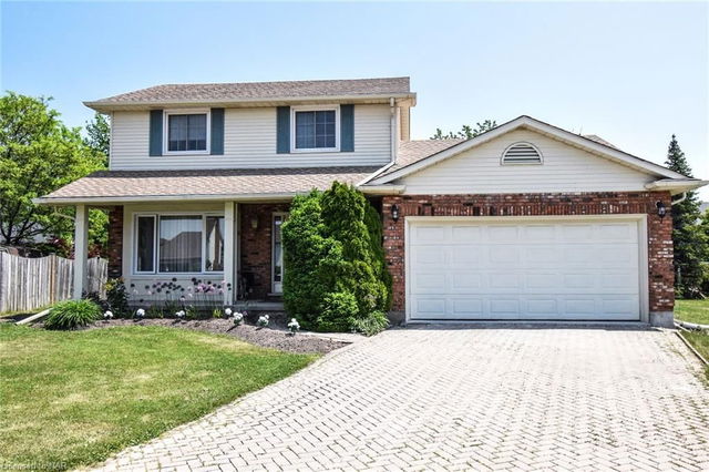 71 Dixon Crescent