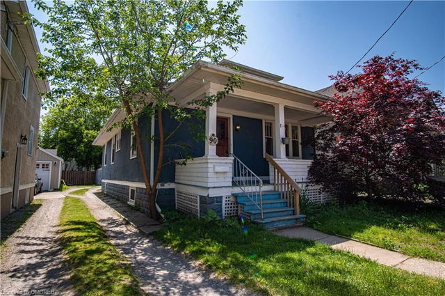 90 Dufferin Street