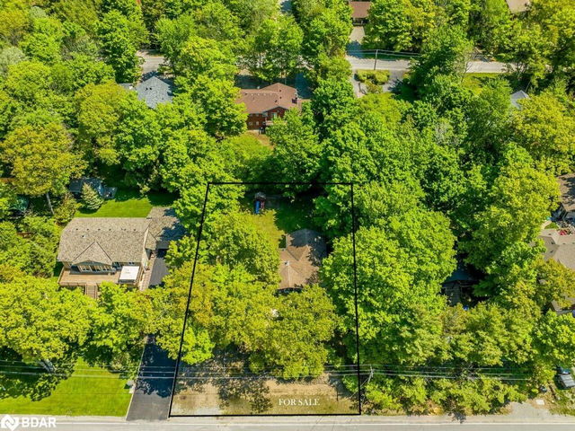 1169 Tiny Beaches Road