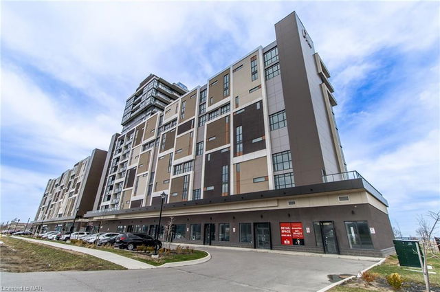 610 - 550 North Service Road