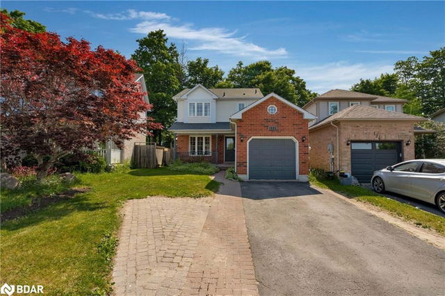 122 Copeman Crescent