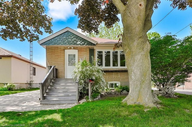 216 Queen Street
