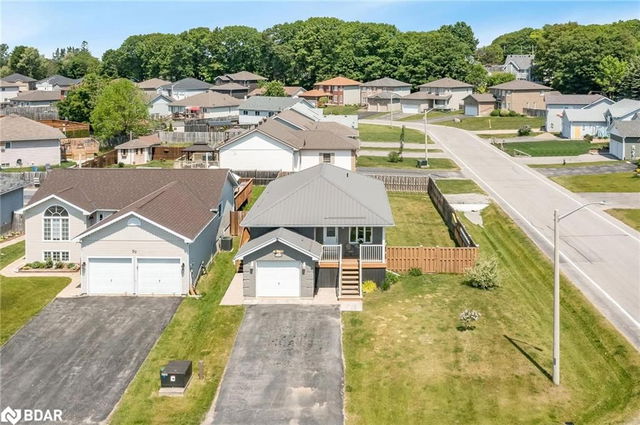 57 Byrnes Crescent