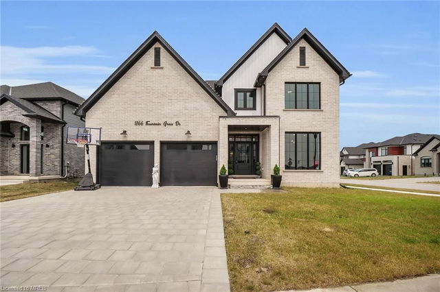 1866 Fountain Grass Drive