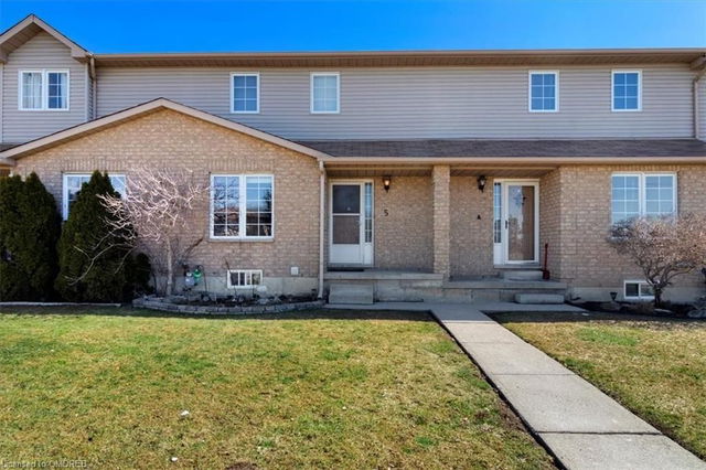 5 - 12 Whitedeer Drive