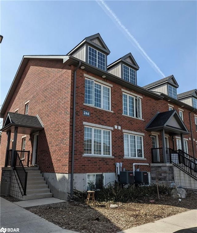 9 - 244 Penetanguishene Road