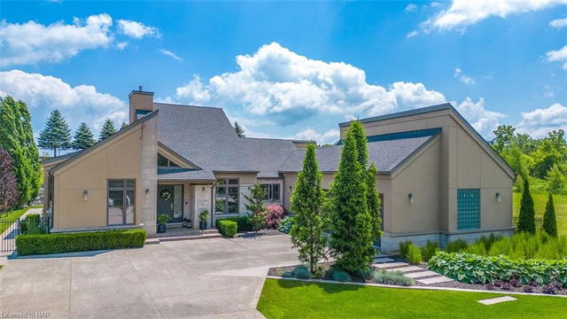 5 Melrose Drive