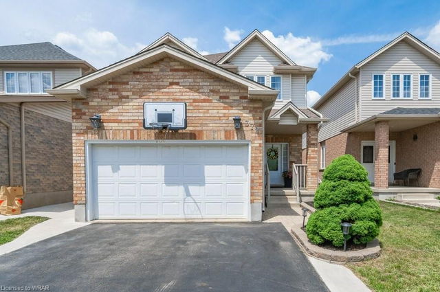 372 Thomas Slee Drive