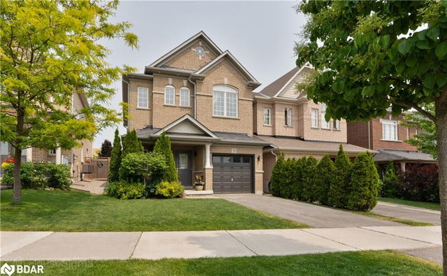 26 Herefordshire Crescent
