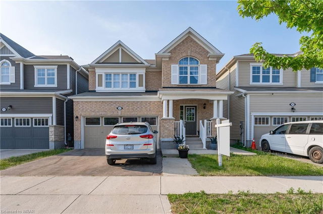 237 Shady Glen Crescent