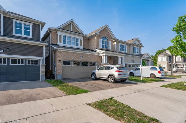 237 Shady Glen Crescent