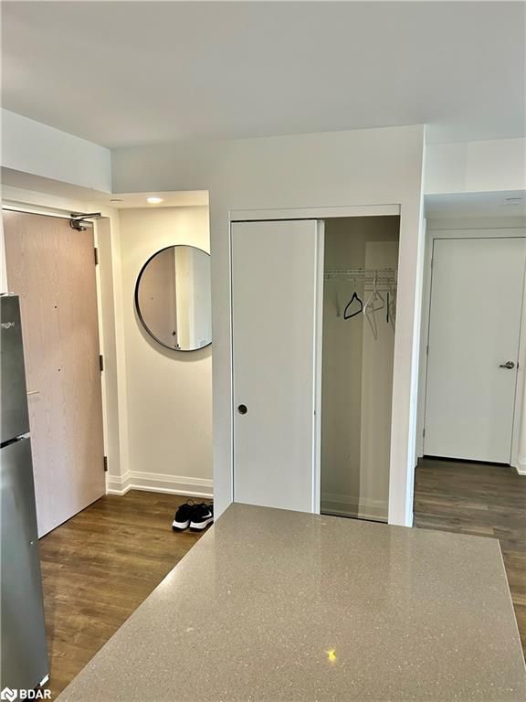 215 - 58 Lakeside Terrace