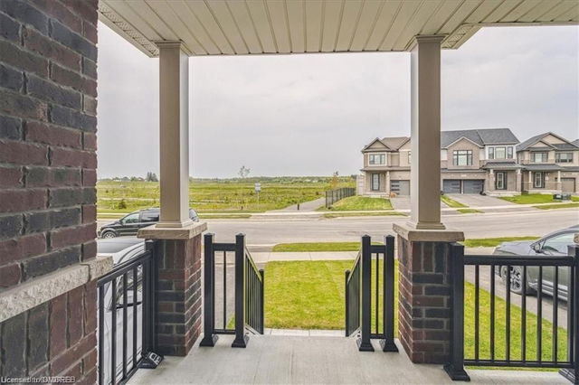 212 Rosebury Way