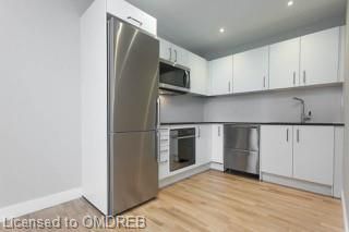 401 - 2400 Bathurst Street