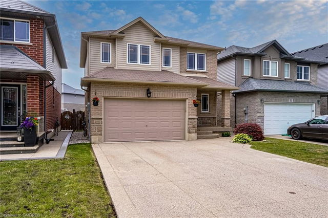 25 Stoneglen Way