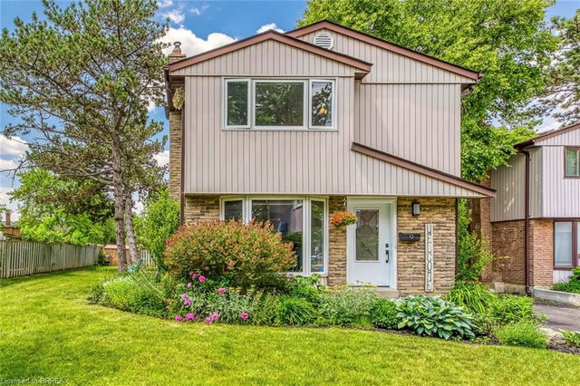 33 - 59 Kenninghall Boulevard
