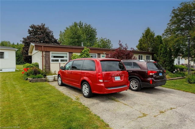 52 Fairview Crescent