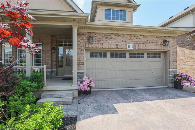 4442 Cinnamon Grove