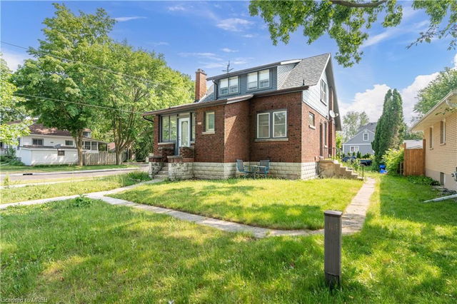 306 Spruce Street