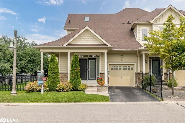 98 Savannah Crescent