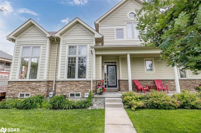 98 Savannah Crescent