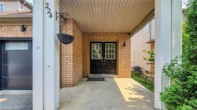 224 Hampshire Way