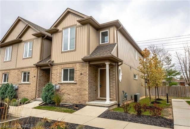 6118 Kelsey Crescent