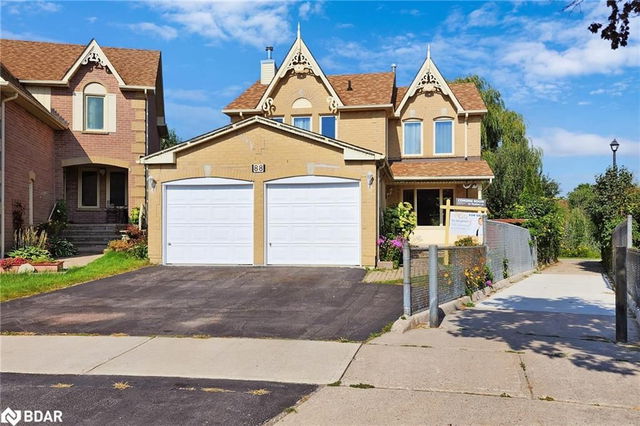 88 Noake Crescent