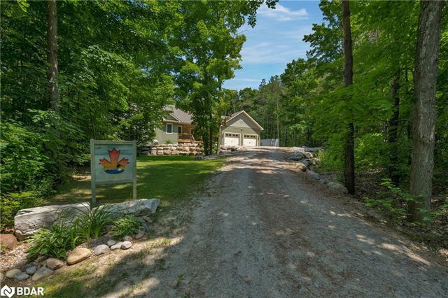 1091 Chemin Du Loup Road