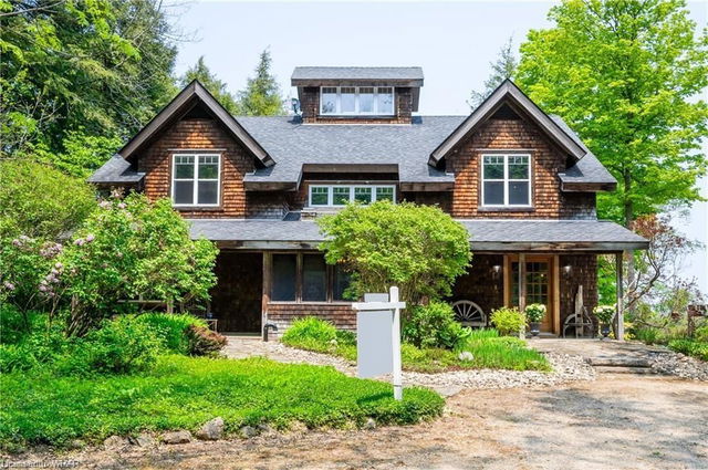 1 Beechwood Lane