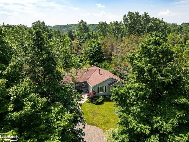 136 Maple Lane