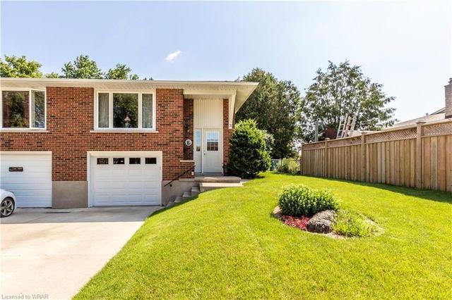 31 Grosbeak Road