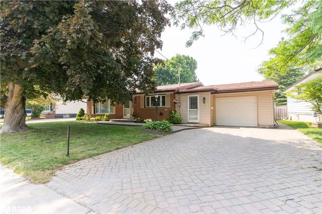 356 Grenville Avenue