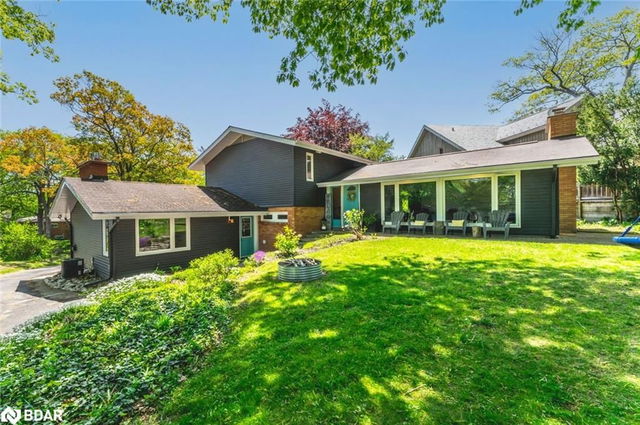 13 Valley Drive
