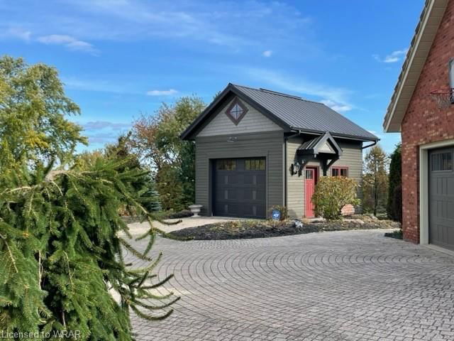 146 Silver Maple Crescent