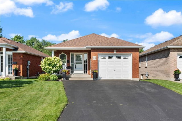 44 Macpherson Drive