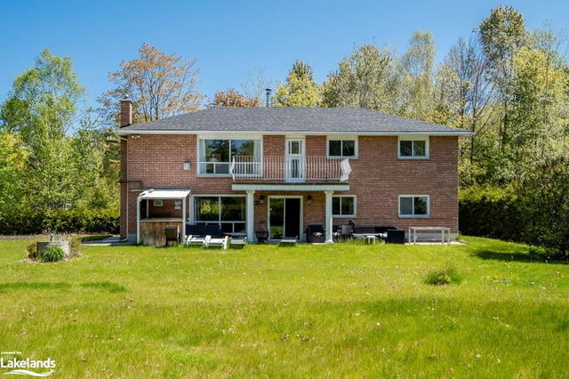 1463 Tiny Beaches Road