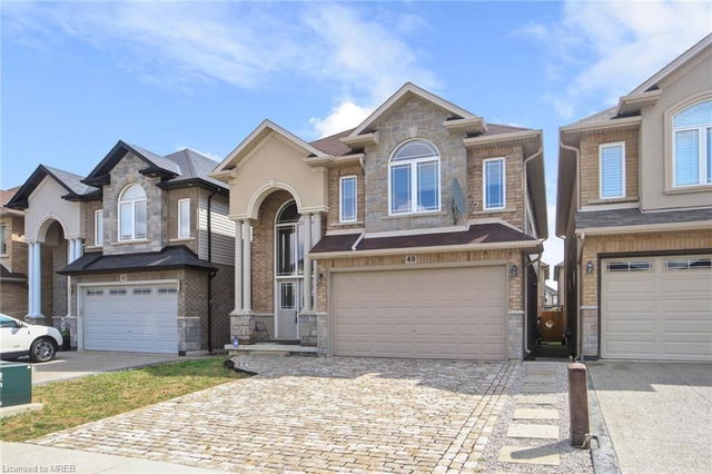 40 Pinemeadow Drive