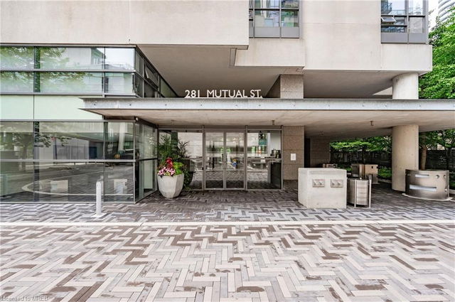 1701 - 281 Mutual Street