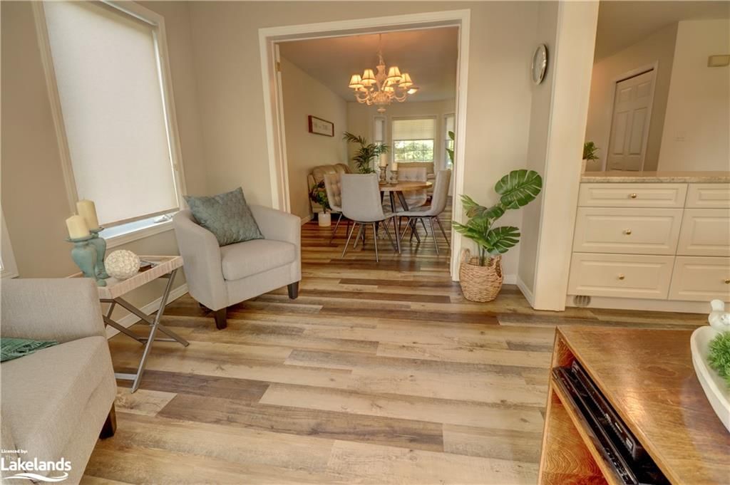 Single Family Residence sold at 29 Walter Street, Huntsville, ON, P1H 1W2 - Chaffey - MLS: 40458998