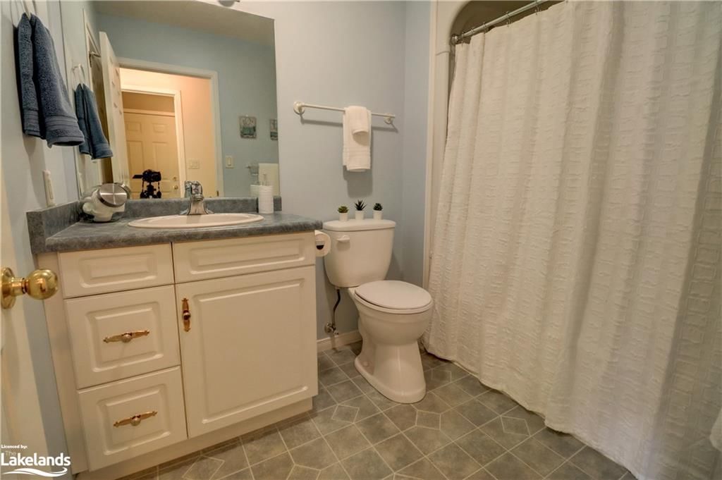 Single Family Residence sold at 29 Walter Street, Huntsville, ON, P1H 1W2 - Chaffey - MLS: 40458998