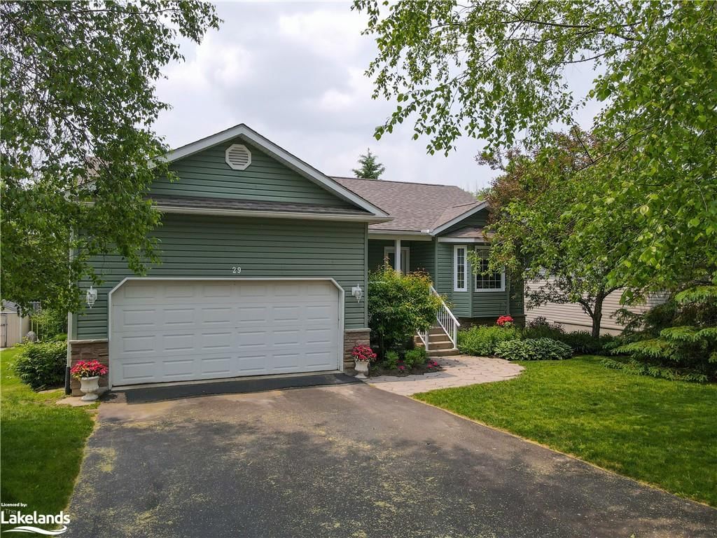 Single Family Residence sold at 29 Walter Street, Huntsville, ON, P1H 1W2 - Chaffey - MLS: 40458998