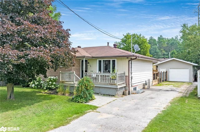 55 Sandsprings Crescent