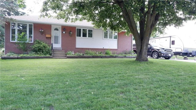 55 Mowbray Place
