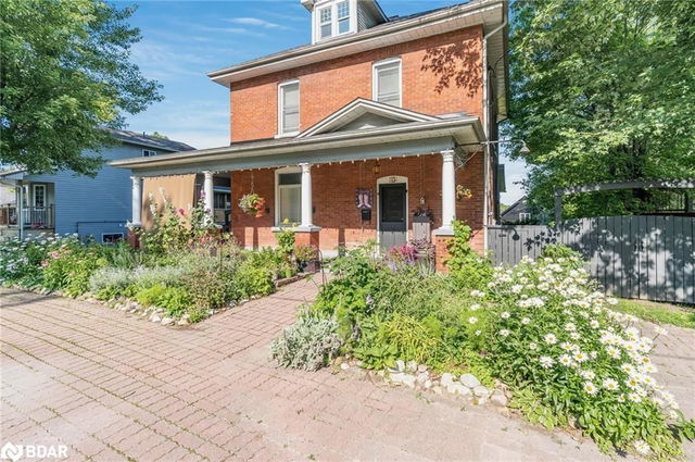 13 Creighton Street