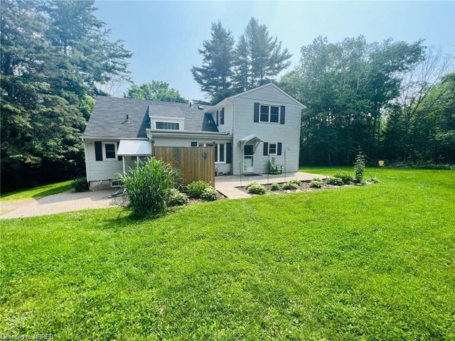 211 Lees Road