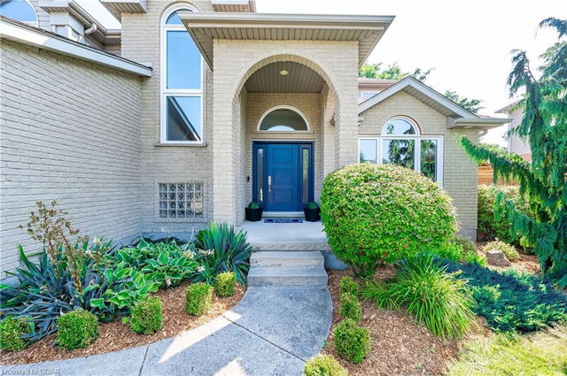 7 Elderberry Court