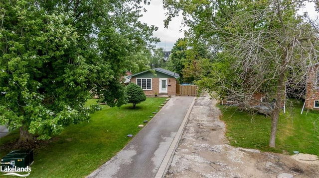 62 Courtice Crescent